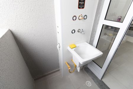 Apartamento para alugar com 38m², 2 quartos e sem vagaLavanderia