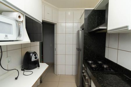 Apartamento para alugar com 68m², 3 quartos e 1 vagaCozinha e Área de Serviço