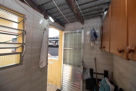 Casa à venda com 145m², 2 quartos e 1 vagaÁrea de Serviço
