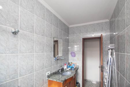 Casa à venda com 145m², 2 quartos e 1 vagaBanheiro 1