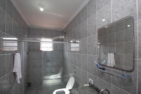 Casa à venda com 145m², 2 quartos e 1 vagaBanheiro 1