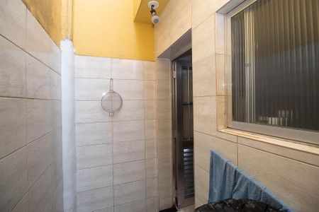 Casa à venda com 145m², 2 quartos e 1 vagaQuintal