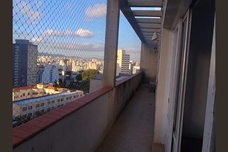Apartamento para alugar com 180m², 4 quartos e sem vaga