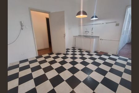 Apartamento para alugar com 180m², 4 quartos e sem vaga