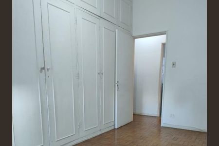 Apartamento para alugar com 180m², 4 quartos e sem vaga