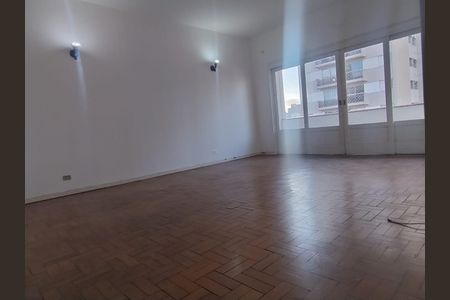 Apartamento para alugar com 180m², 4 quartos e sem vaga