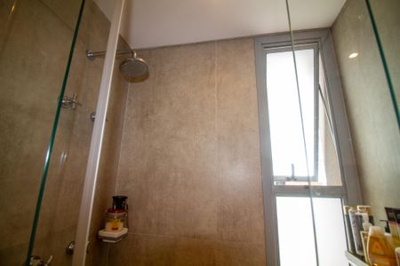 Apartamento à venda com 93m², 2 quartos e 2 vagasBanheiro da Suíte 2