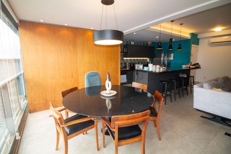 Apartamento à venda com 93m², 2 quartos e 2 vagasSala de Jantar