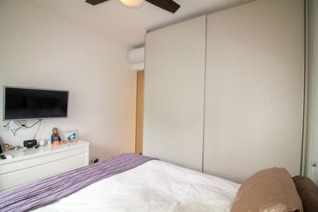 Apartamento à venda com 93m², 2 quartos e 2 vagasSuíte 2