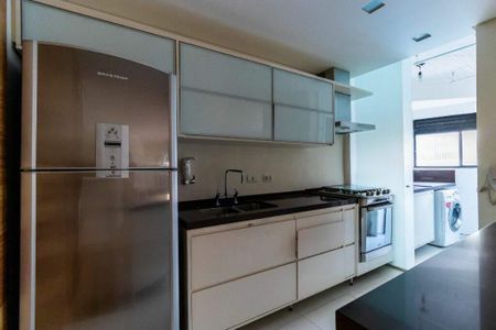 Apartamento à venda com 3 quartos, 76m² em Vila Olímpia, São Paulo