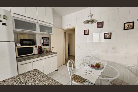 Apartamento à venda com 188m², 3 quartos e 1 vaga