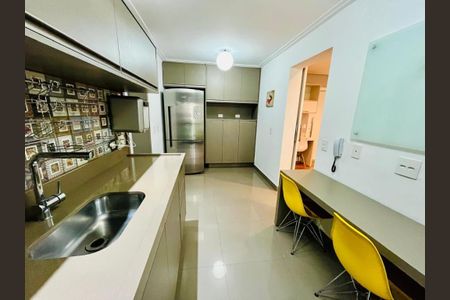 Apartamento à venda com 137m², 3 quartos e 2 vagas Apartamento à venda com 137m², 3 quartos e 2 vagasFoto 10