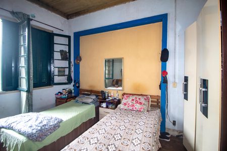Casa à venda com 648m², 6 quartos e 3 vagas Casa à venda com 648m², 6 quartos e 3 vagasQuarto 3