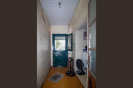 Casa à venda com 648m², 6 quartos e 3 vagas Casa à venda com 648m², 6 quartos e 3 vagasSala