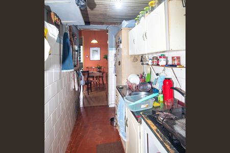 Casa à venda com 648m², 6 quartos e 3 vagas Casa à venda com 648m², 6 quartos e 3 vagasCozinha 2