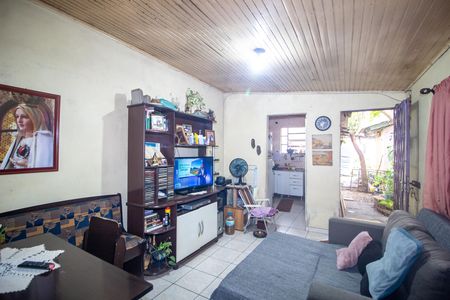 Casa à venda com 648m², 6 quartos e 3 vagas Casa à venda com 648m², 6 quartos e 3 vagasSala 4