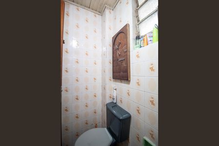 Casa à venda com 648m², 6 quartos e 3 vagas Casa à venda com 648m², 6 quartos e 3 vagasBanheiro