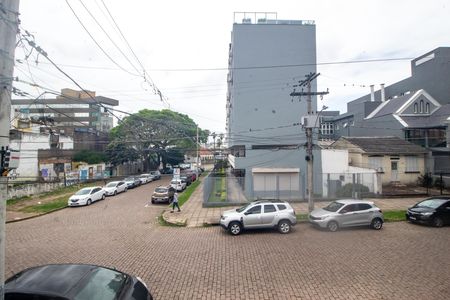Casa à venda com 648m², 6 quartos e 3 vagas Casa à venda com 648m², 6 quartos e 3 vagasVista