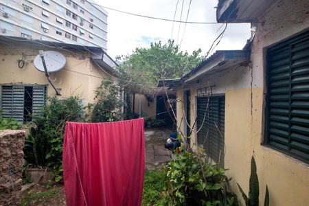 Casa à venda com 648m², 6 quartos e 3 vagas Casa à venda com 648m², 6 quartos e 3 vagasVista
