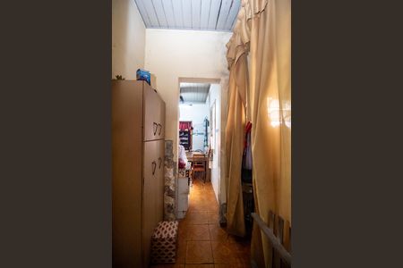 Casa à venda com 648m², 6 quartos e 3 vagas Casa à venda com 648m², 6 quartos e 3 vagascorredor