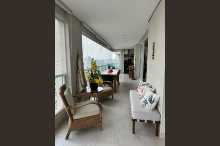 Apartamento à venda com 233m², 4 quartos e 4 vagas