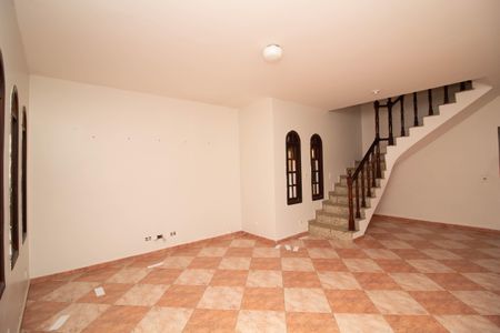 Sala de casa para alugar com 3 quartos, 100m² em Parque Continental Ii, Guarulhos
