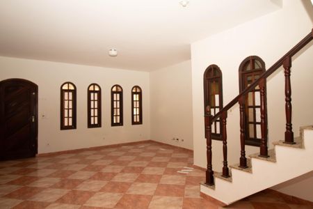 Sala de casa para alugar com 3 quartos, 100m² em Parque Continental Ii, Guarulhos