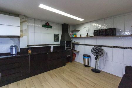Casa para alugar com 110m², 3 quartos e 1 vaga Casa para alugar com 110m², 3 quartos e 1 vagaCozinha e area gourmet