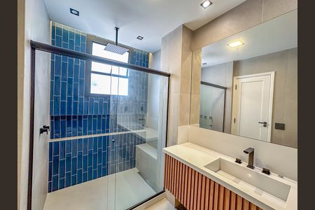 Apartamento à venda com 136m², 3 quartos e sem vaga