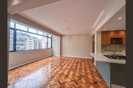Apartamento à venda com 136m², 3 quartos e sem vaga
