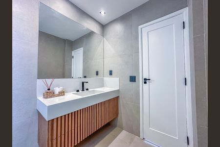 Apartamento à venda com 136m², 3 quartos e sem vaga