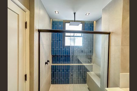 Apartamento à venda com 136m², 3 quartos e sem vaga