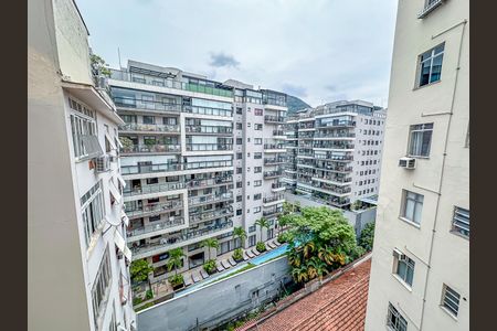 Apartamento à venda com 136m², 3 quartos e sem vaga