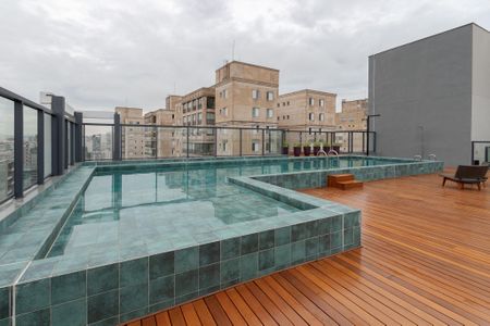 Studio para alugar com 25m², 1 quarto e sem vaga Studio para alugar com 25m², 1 quarto e sem vagaPiscina