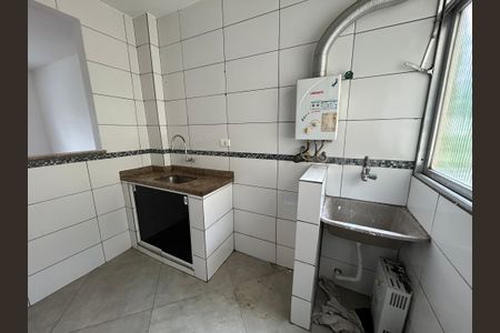 Apartamento à venda com 60m², 2 quartos e 4 vagasCozinha