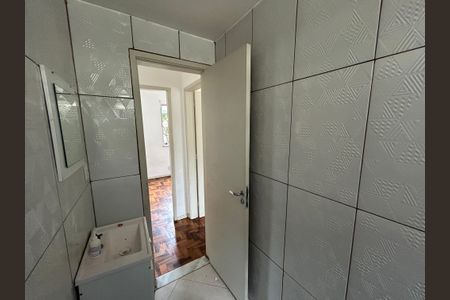 Apartamento à venda com 60m², 2 quartos e 4 vagasBanheiro