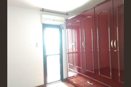 Apartamento à venda com 75m², 2 quartos e 2 vagas