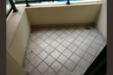 Apartamento à venda com 75m², 2 quartos e 2 vagas