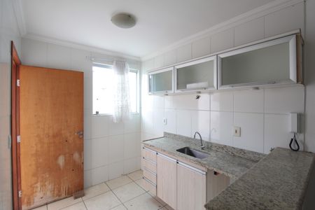 Casa de condomínio à venda com 67m², 2 quartos e 1 vagaCozinha