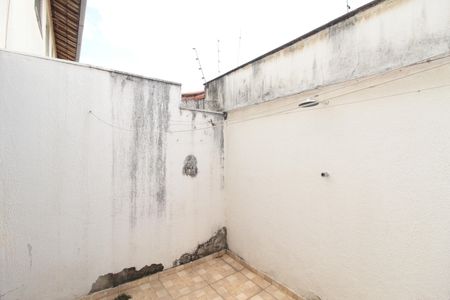 Casa de condomínio à venda com 67m², 2 quartos e 1 vagaÁrea de Serviço