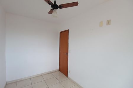 Casa de condomínio à venda com 67m², 2 quartos e 1 vagaQuarto 2