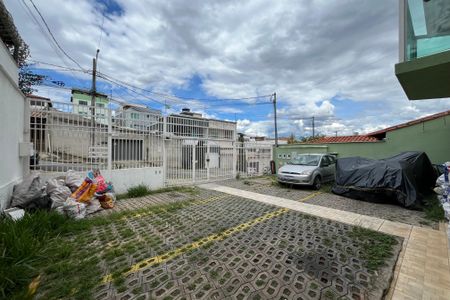 Casa de condomínio à venda com 67m², 2 quartos e 1 vagaGaragem