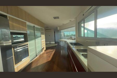 Apartamento à venda com 352m², 4 quartos e 5 vagas