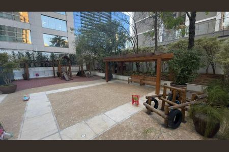 Apartamento à venda com 352m², 4 quartos e 5 vagas