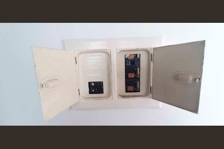 Apartamento à venda com 58m², 2 quartos e 1 vagaQuadro de luz