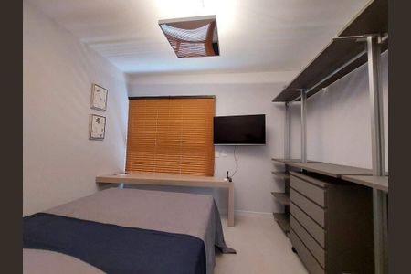 Apartamento à venda com 38m², 1 quarto e 1 vaga