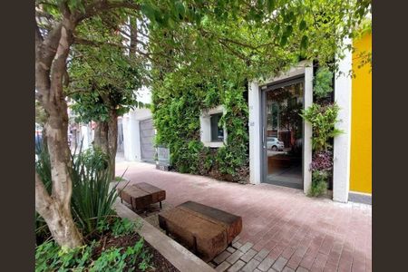 Apartamento à venda com 38m², 1 quarto e 1 vaga