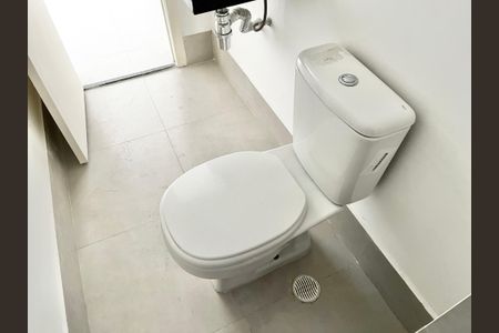 Apartamento à venda com 44m², 2 quartos e sem vagaBanheiro