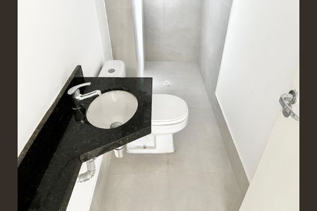 Apartamento à venda com 44m², 2 quartos e sem vagaBanheiro