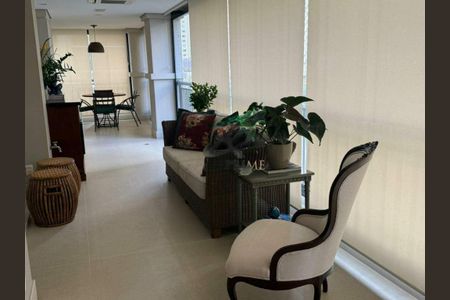 Apartamento à venda com 3 quartos, 250m² em Indianópolis, São Paulo